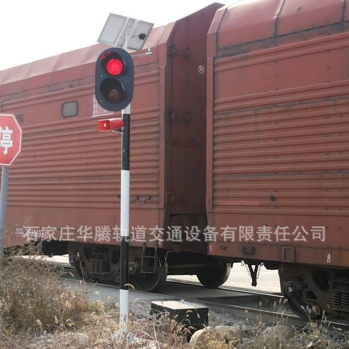 8鐵路套道口報警器在北京鐵路局調(diào)試成功